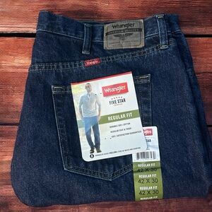 WRANGLER Jean's Mens 42x30 96501MR Regular Fit Five Star Premium Denim Blue NWT‎
